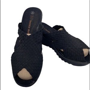 Bernie Mev. Wedge Sandals